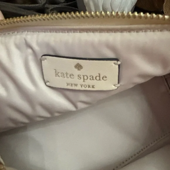 Kate Spade Heart Print Wallet/Card Holder & matching Cosmetic Bag. Sold as set. - Picture 10 of 10